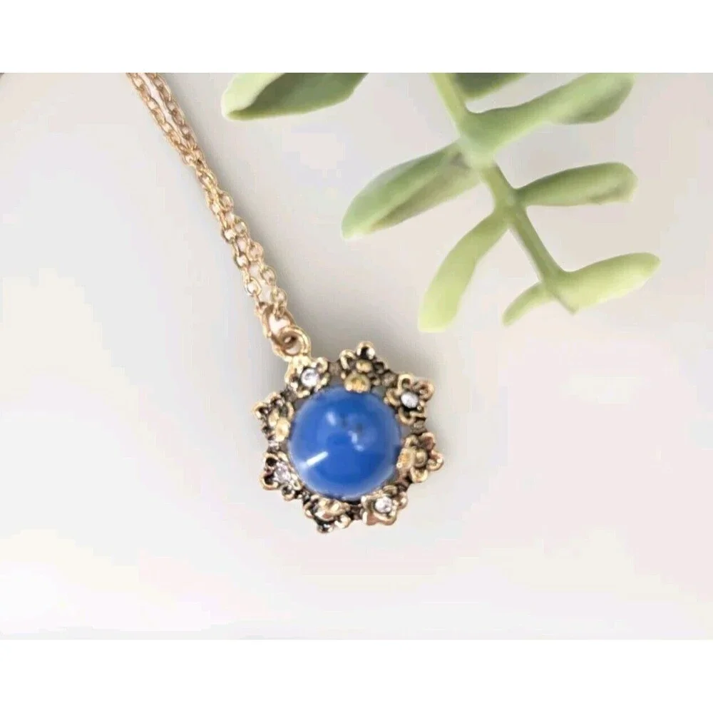 Filigree Rhinestone Cabochon Vintage Blue Gold Tone Dainty Pendant Necklace